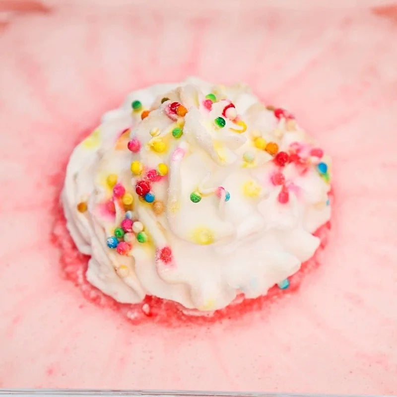 80g Cake Shape Bath Bombs Kids Safe Bubble Fizzies with Essential Oil Moisturizing Relaxing Aromatherapy Bath Salt Balls